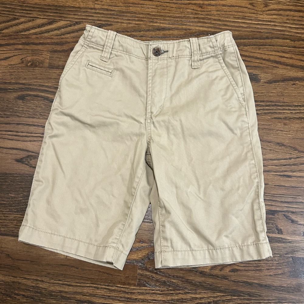 Gap Kids khaki shorts. Youth size 10